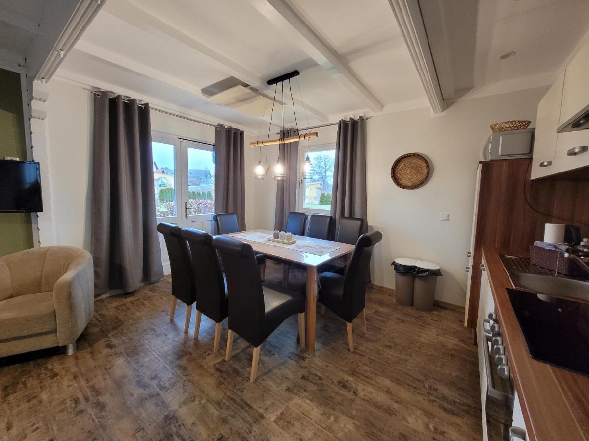 Ferienhaeuser Oberdorla Экстерьер фото